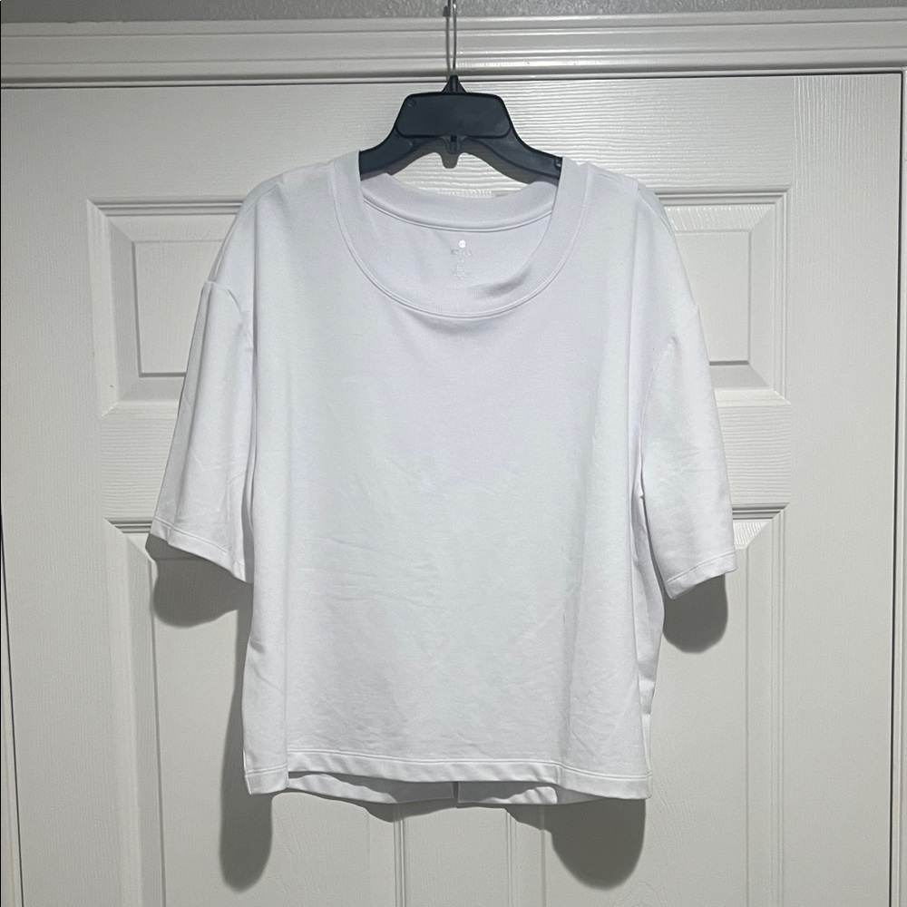 Apana White Short Sleeve Women's Tee